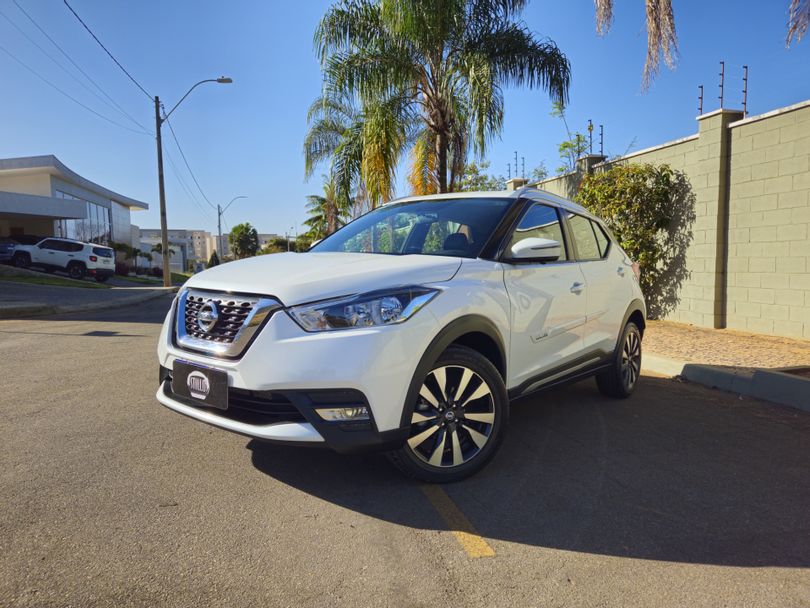 Nissan KICKS SL 1.6 16V FlexStar 5p Aut.