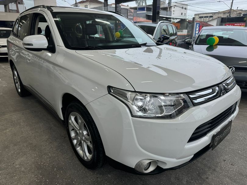 Mitsubishi OUTLANDER 2.0 16V 160cv Aut.