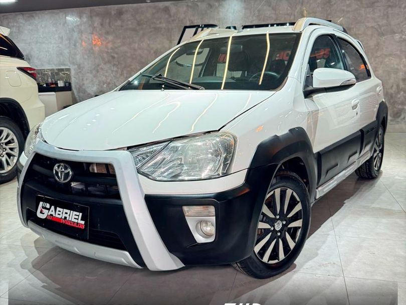 Toyota ETIOS CROSS 1.5 Flex 16V 5p Mec.