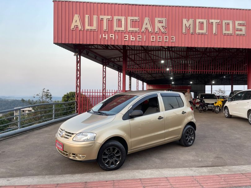 VolksWagen Fox Plus 1.6Mi/ 1.6Mi Total Flex 8V 4p