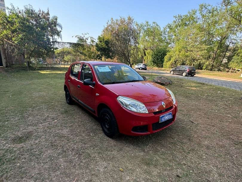 Renault SANDERO Authentique Hi-Flex 1.0 16V 5p