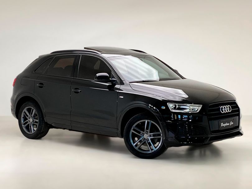 Audi Q3 Black Ed. 1.4 TFSI Flex/Black S-tron.