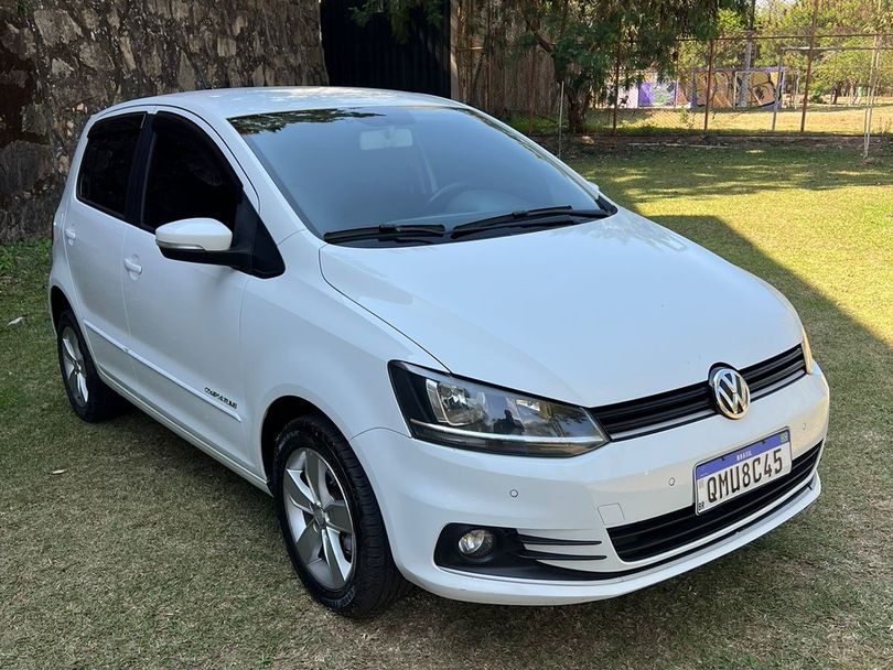 VolksWagen Fox Comfortline 1.6 Flex 8V 5p