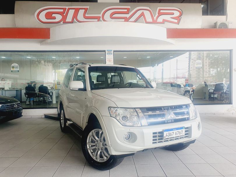 Mitsubishi Pajero HPE Full 3.8 V6 250cv 3p Aut.