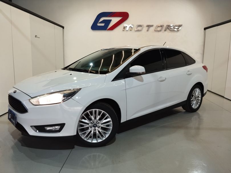 Ford Focus 1.6 S/SE/SE Plus Flex 8V/16V  5p