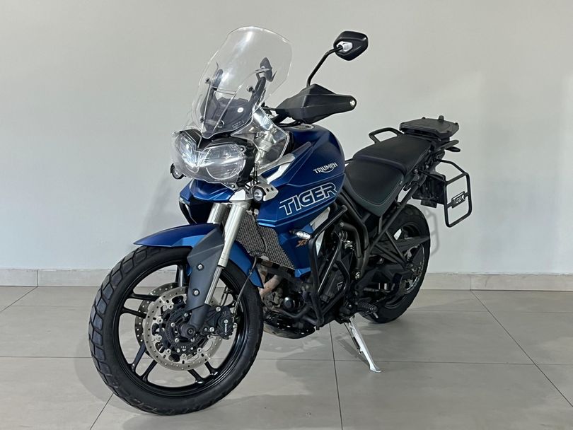 TRIUMPH TIGER 800 XRT