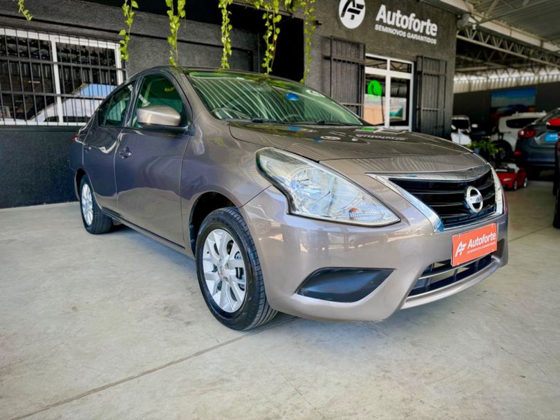 Nissan VERSA S 1.0 12V FlexStart 4p Mec.