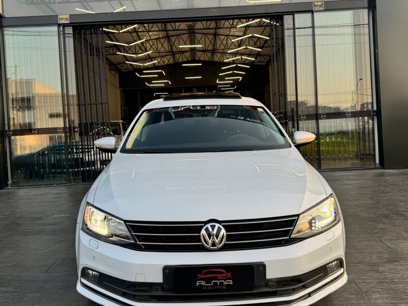 VolksWagen JETTA Highline 2.0 TSI 16V 4p Tiptronic