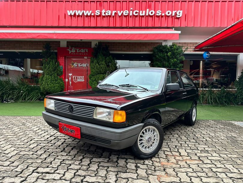 VolksWagen Gol 1000 (modelo antigo)