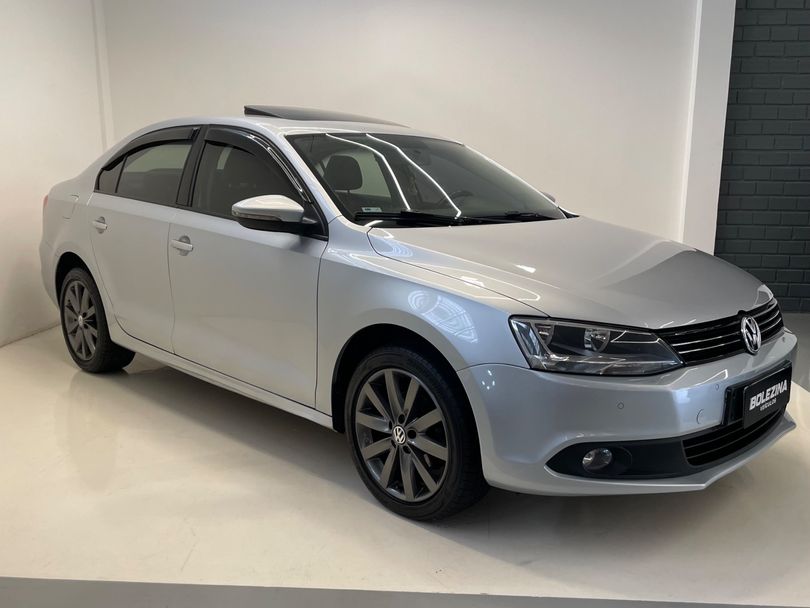 VolksWagen JETTA Comfortline 2.0 T.Flex 8V 4p Tipt.