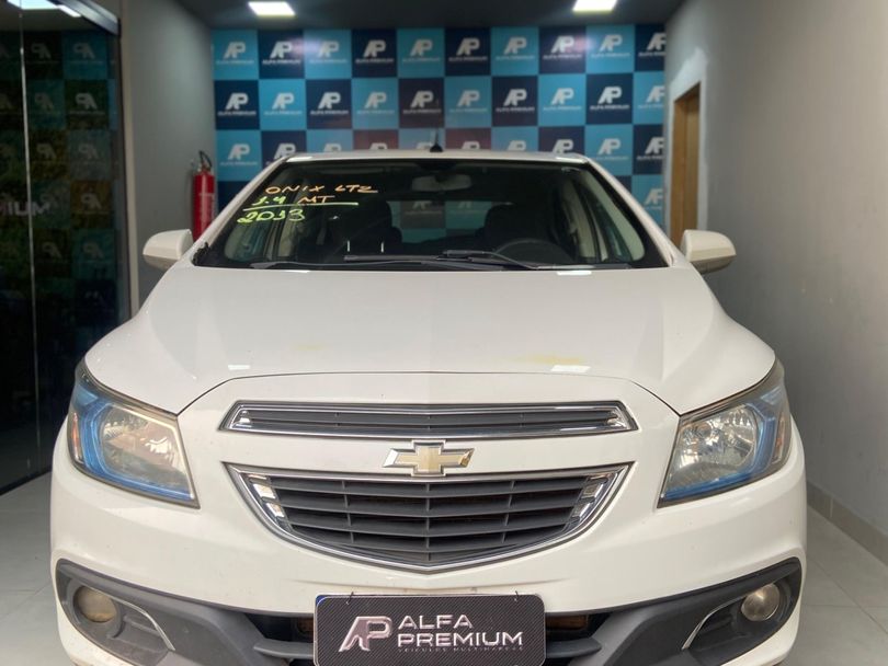 Chevrolet ONIX HATCH LTZ 1.4 8V FlexPower 5p Mec.