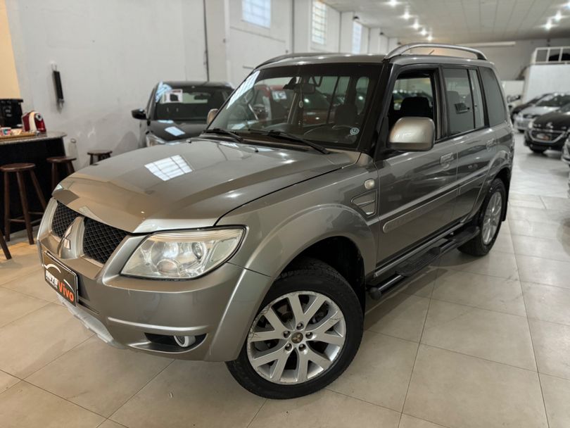 Mitsubishi Pajero TR4 2.0/ 2.0 Flex 16V 4x4 Aut.