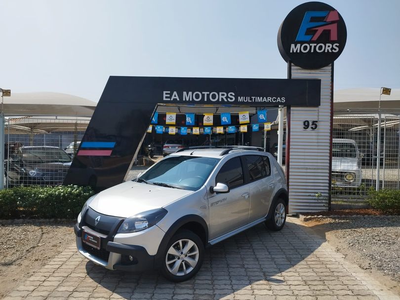 Renault SANDERO STEPWAY Hi-Flex 1.6 16V 5p Aut.