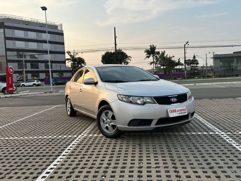 Kia Motors Cerato 1.6 16V Mec.