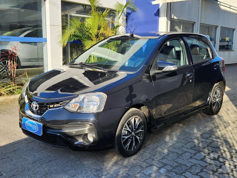 Toyota ETIOS PLATINUM 1.5 Flex 16V 4p Aut.