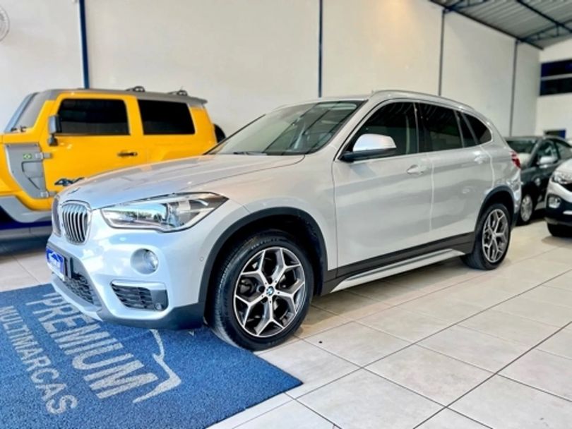 BMW 2.0 16V TURBO ACTIVEFLEX SDRIVE20I X-LINE 4P AUTOMÁTICO