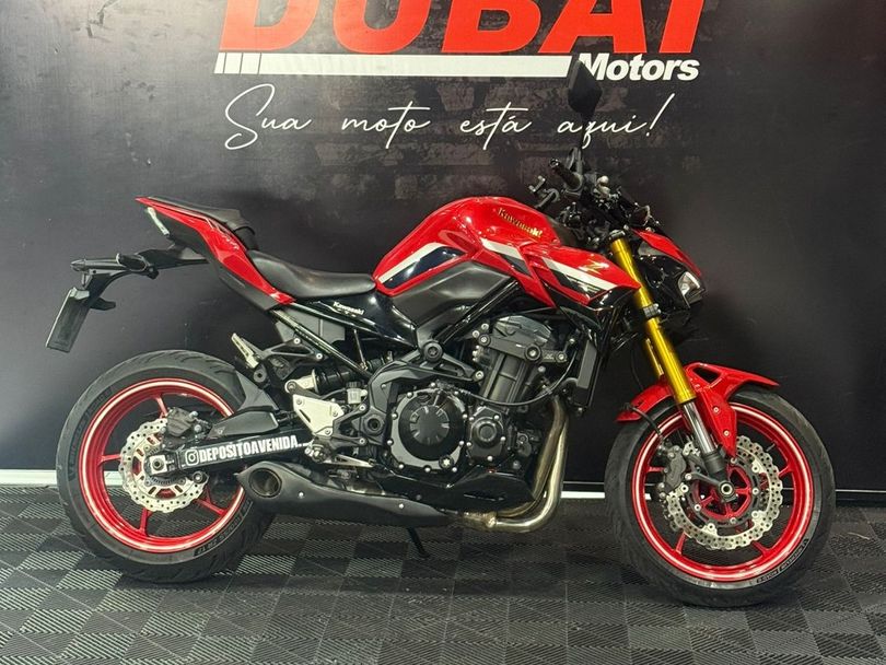 KAWASAKI Z 900