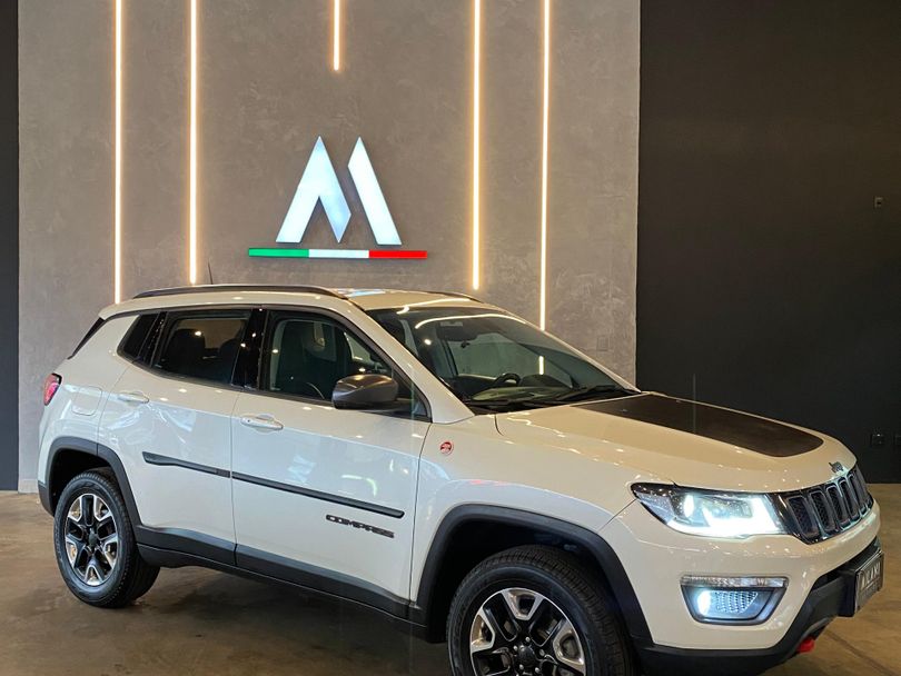 Jeep COMPASS TRAILHAWK 2.0 4x4 Dies. 16V Aut.