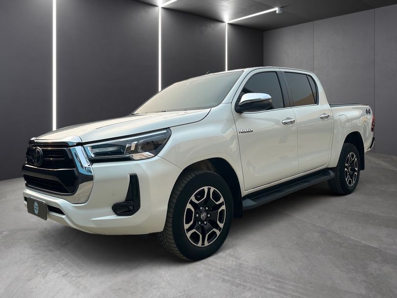 Toyota Hilux CD SRX 4x4 2.8 TDI 16V Diesel Aut.