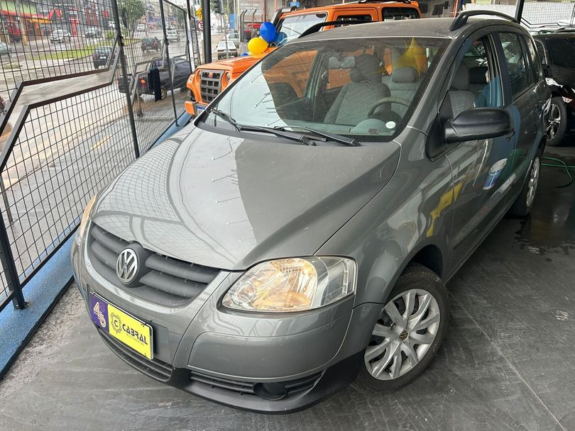 VolksWagen SPACEFOX 1.6/ 1.6 Trend Total Flex 8V 5p