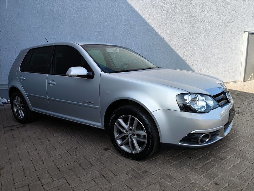 VolksWagen Golf Sportline 1.6 Mi Total Flex 8V 4p