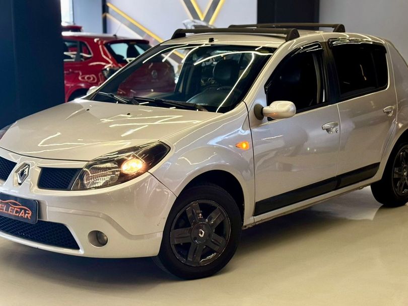 Renault SANDERO Privilège Hi-Flex 1.6 16V 5p