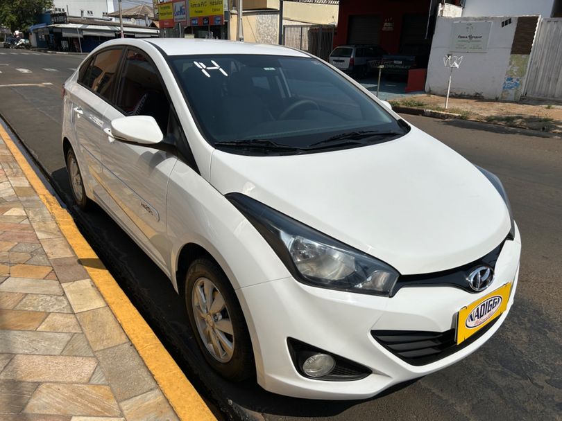 Hyundai HB20S C.Plus/C.Style1.0 Flex 12V Mec. 4P