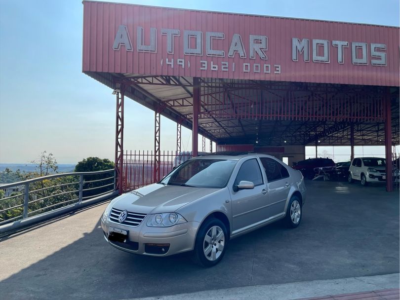 VolksWagen Bora 2.0/ 2.0 Flex 8v Mec.