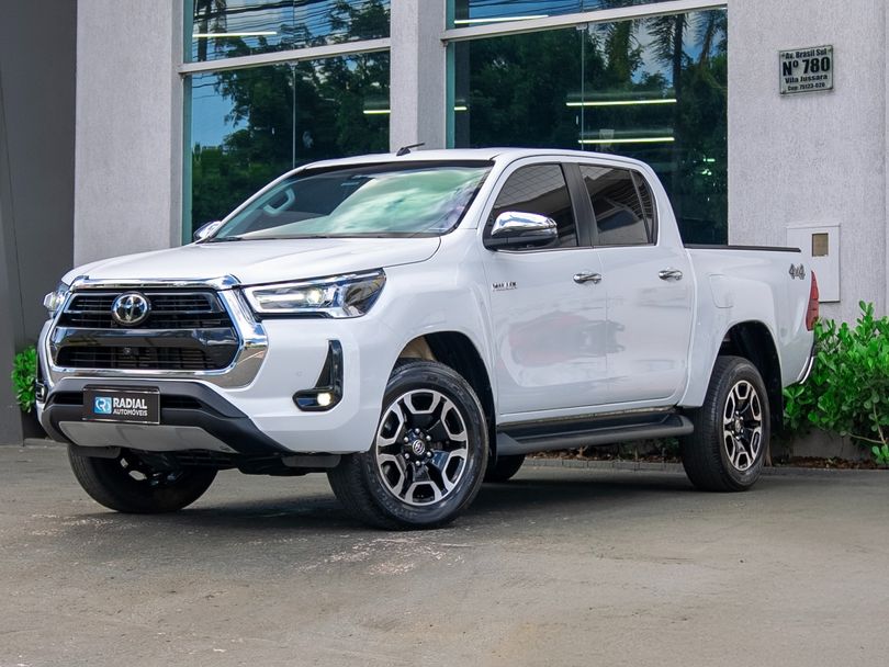 Toyota Hilux CD SRX 4x4 2.8 TDI 16V Diesel Aut.