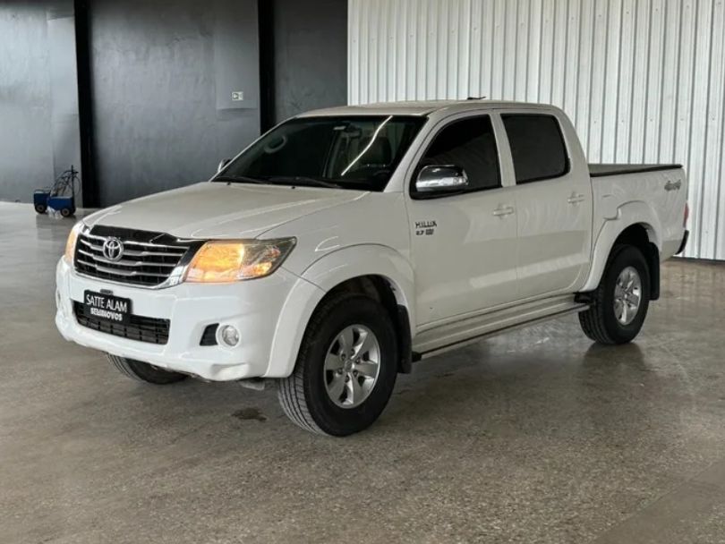 Toyota Hilux CD SRV 4x4 2.7 Flex 16V Aut.