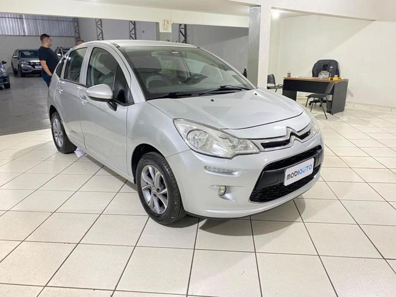 Citroën 1.5 ATTRACTION 8V FLEX 4P MANUAL