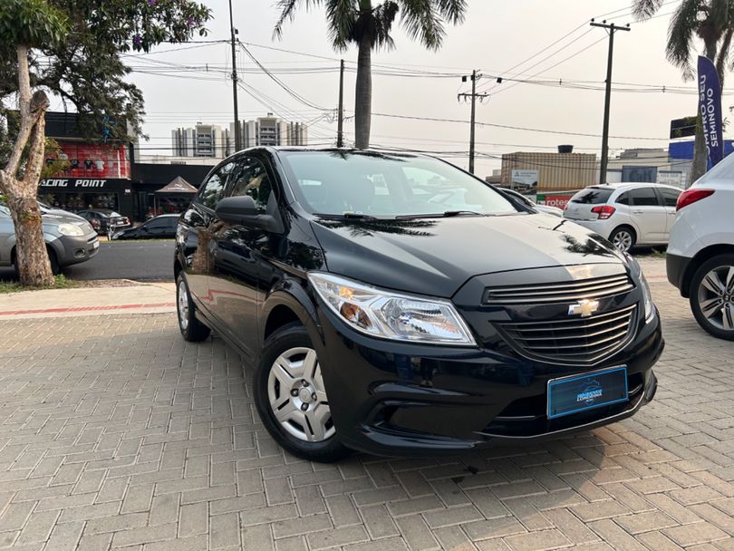 Chevrolet ONIX HATCH Joy 1.0 8V Flex 5p Mec.