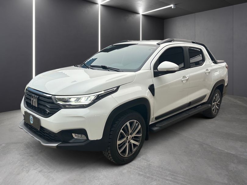 Fiat Strada Volcano 1.3 Flex 8V CD