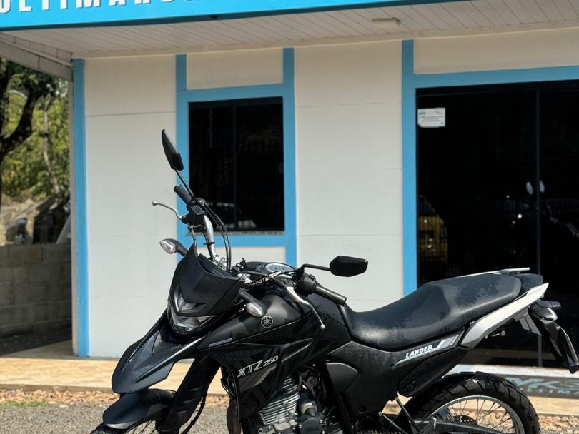 YAMAHA XTZ 250 LANDER 249cc/LANDER BLUEFLEX/ABS