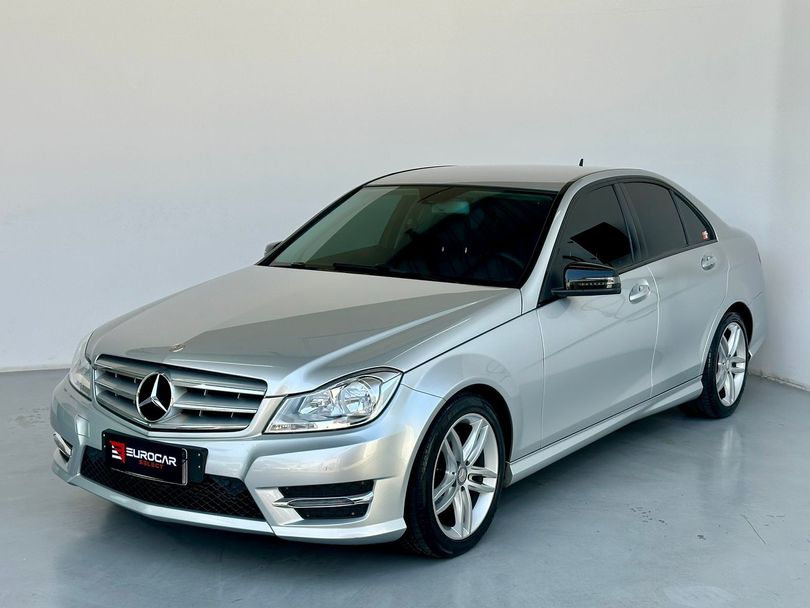 Mercedes C-180 CGI Sport 1.6 TB 16V 156cv Aut.