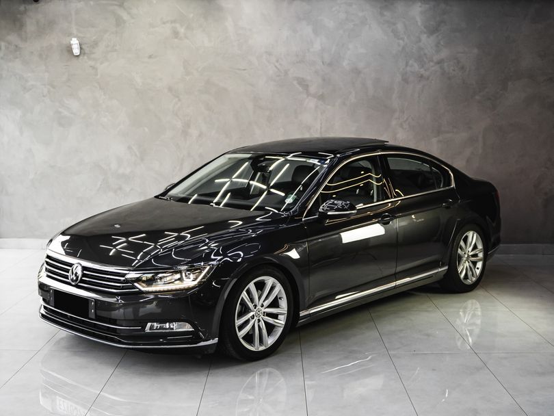 VolksWagen Passat Highline 2.0 TSI 220cv Tip.