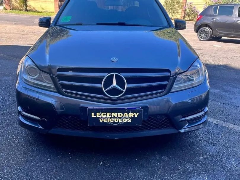 Mercedes C-180 CGI Sport 1.6 TB 16V 156cv Aut.