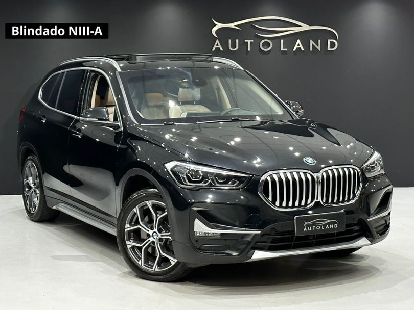 BMW X1 SDRIVE 20i X-Line 2.0 TB Active Flex