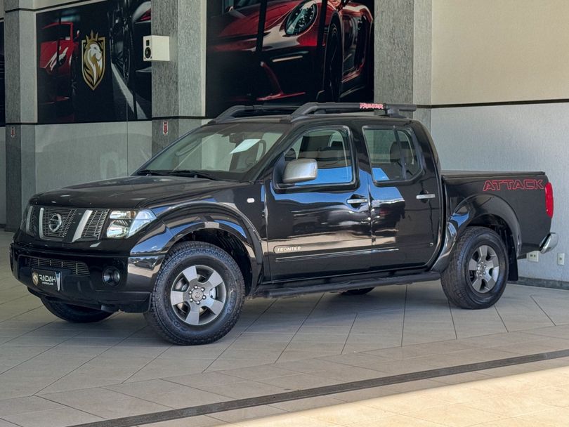 Nissan Frontier LE ATTACK CD 4x4 2.5 TB Die.Aut