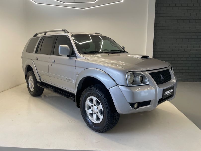 Mitsubishi Pajero Sport HPE 2.5 4x4 Diesel Mec.