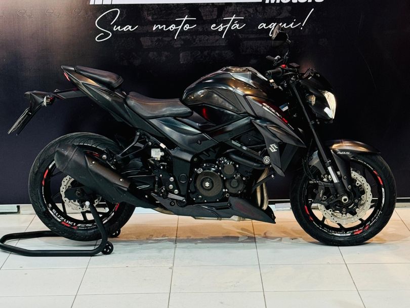 SUZUKI GSX-S 750