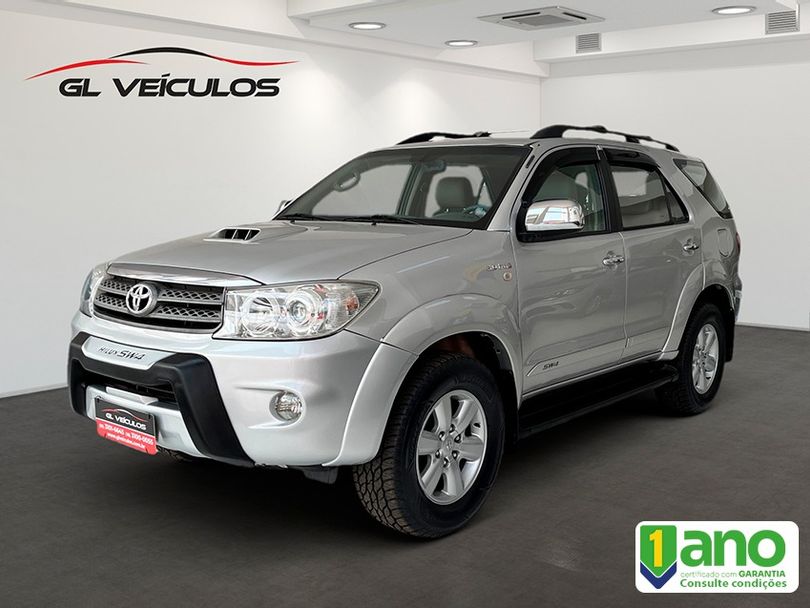 Toyota Hilux SW4 SRV D4-D 4x4 3.0 TDI Dies. Aut