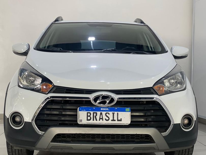 Hyundai HB20X Style 1.6 Flex 16v Mec.