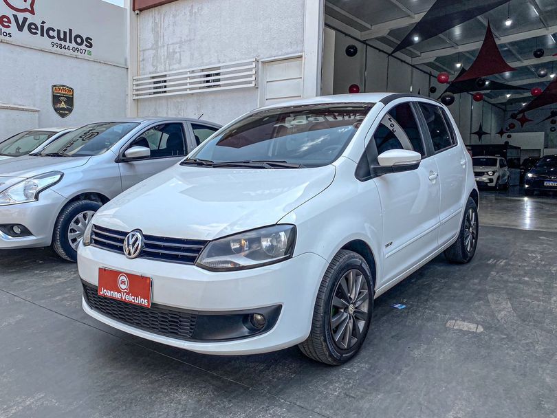 VolksWagen Fox 1.6 Mi Total Flex 8V 5p