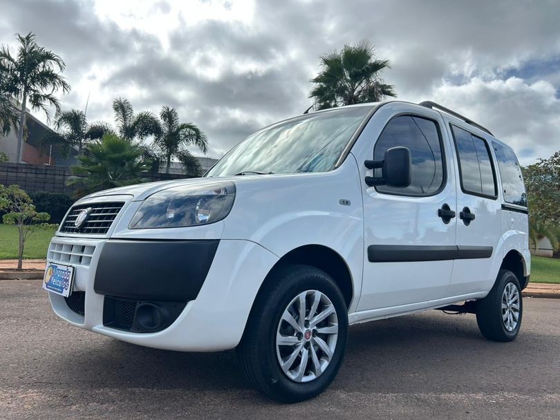 Fiat Doblo ESSENCE 1.8 Flex 16V 5p