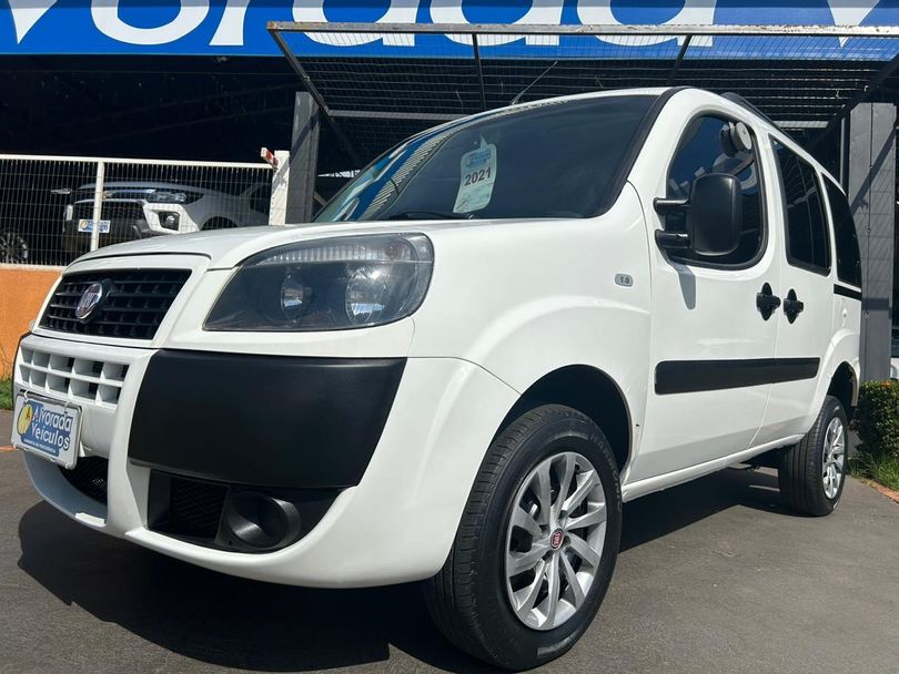 Fiat Doblo ESSENCE 1.8 Flex 16V 5p