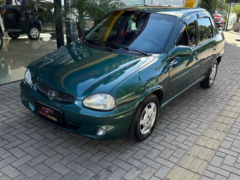 Chevrolet Corsa Sedan GLS 1.6 16V MPFI 4p