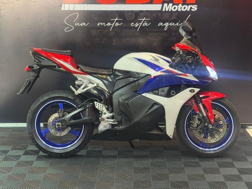 HONDA CBR 600 RR