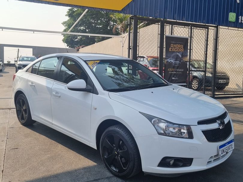 Chevrolet CRUZE LT 1.8 16V FlexPower 4p Aut.