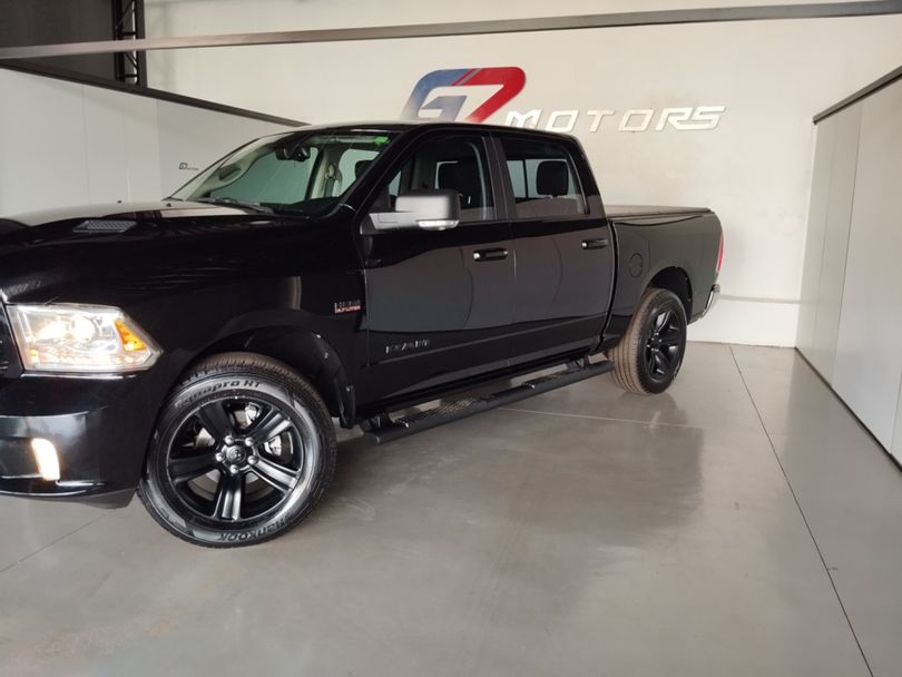 RAM CLASSIC LARAMIE 5.7 CD V8 4X4 Aut.